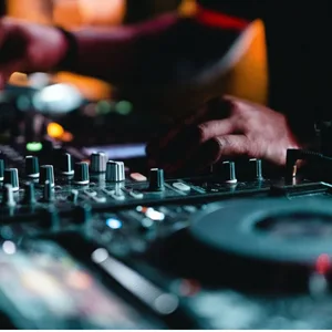 DJ-Booking-Anfrage
